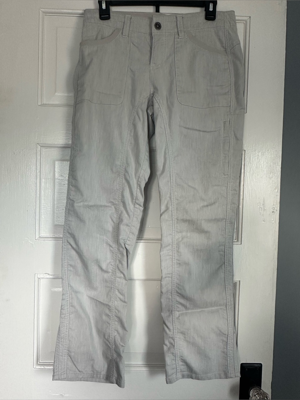 KÜHL Women's Pants Size 4 Short Light Gray Hiking Travel